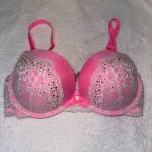 Victoria's Secret Pink and Gray Lace Bra